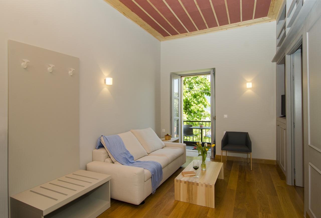 Hotel Archontiko Anyfanti Zatouna ภายนอก รูปภาพ